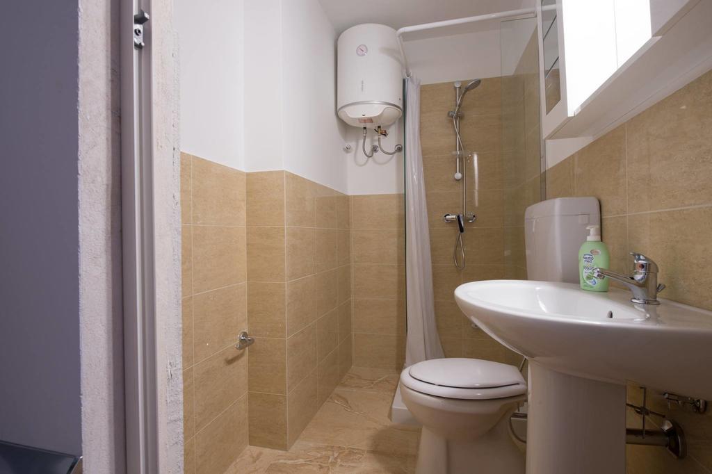Raffaela Casa Vacanze Aradeo エクステリア 写真