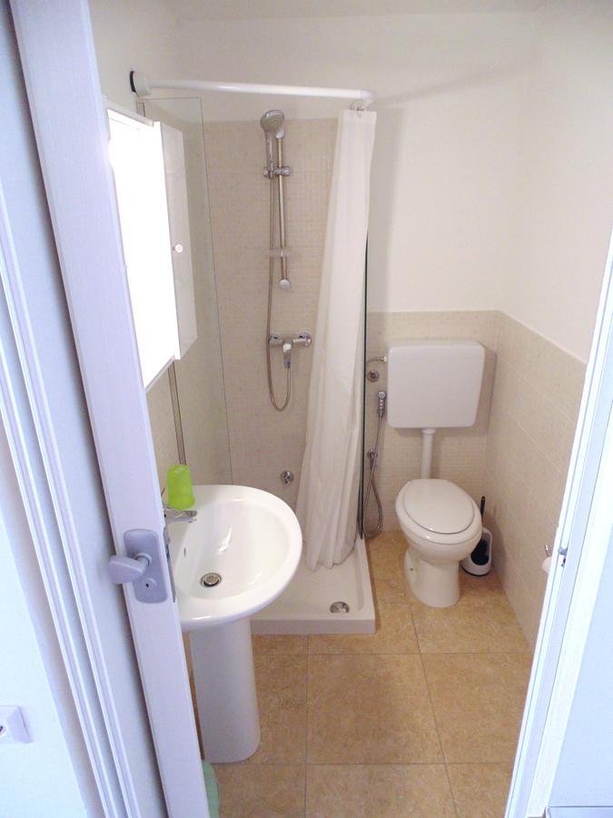 Raffaela Casa Vacanze Aradeo エクステリア 写真